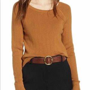 Like New Treasure & Bond ribbed sweater